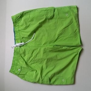 GREEN SWIMMING TRUNKS